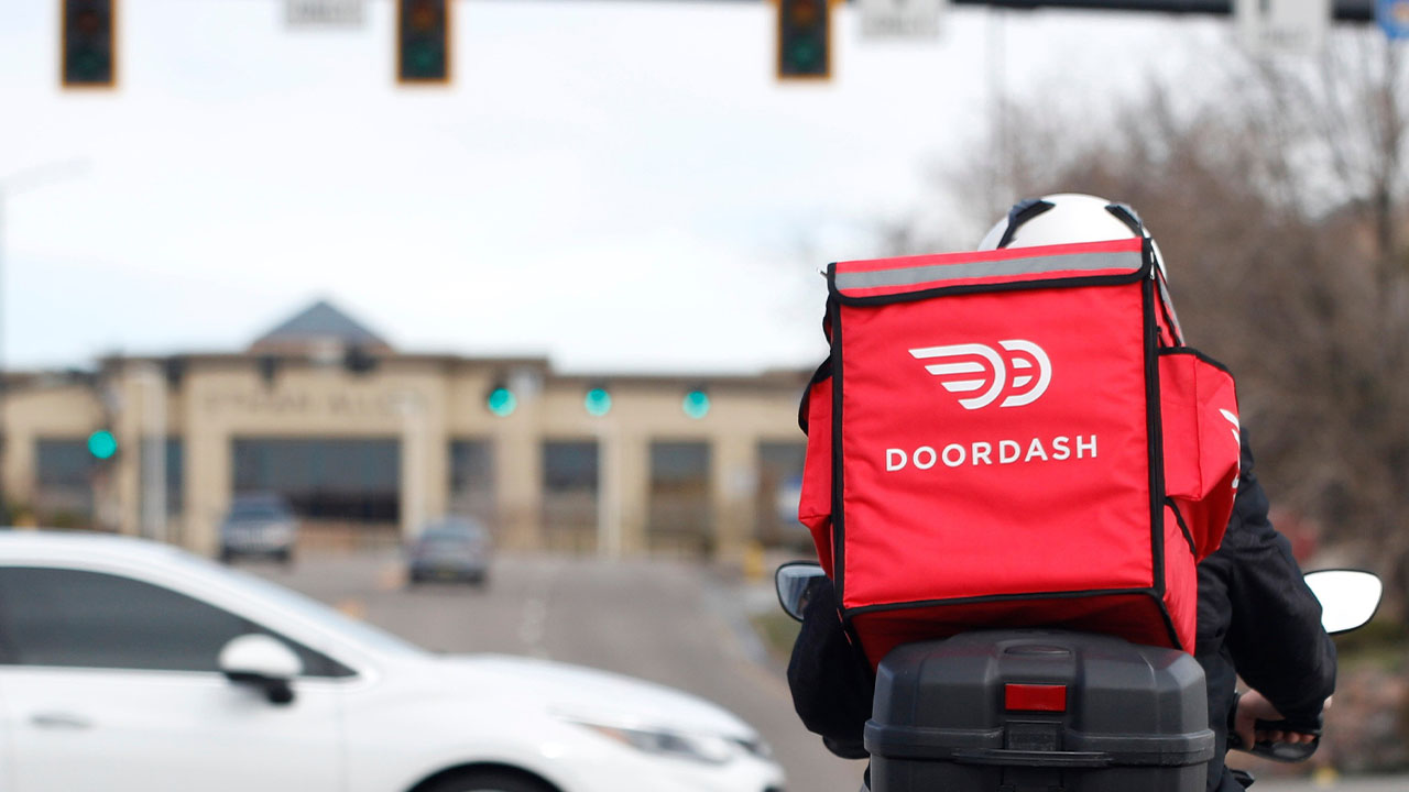 DoorDash offers $17 billion for Instacart in what would be a big consolidation for grocery delivery
       — Arlington Heights Business news