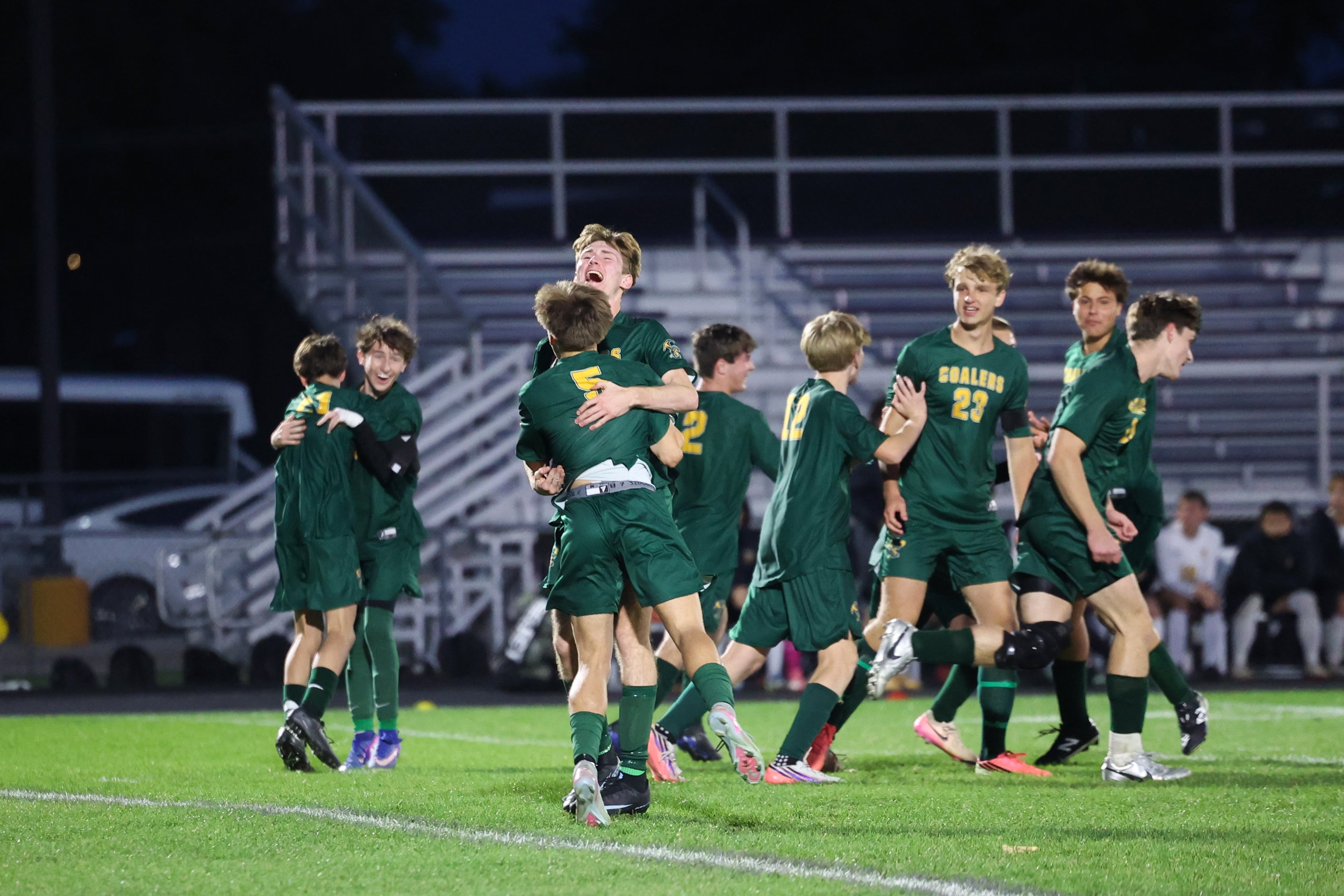 Coal City advances to Class 1A sectional final after thrilling win over Herscher — Shaw Local News Network