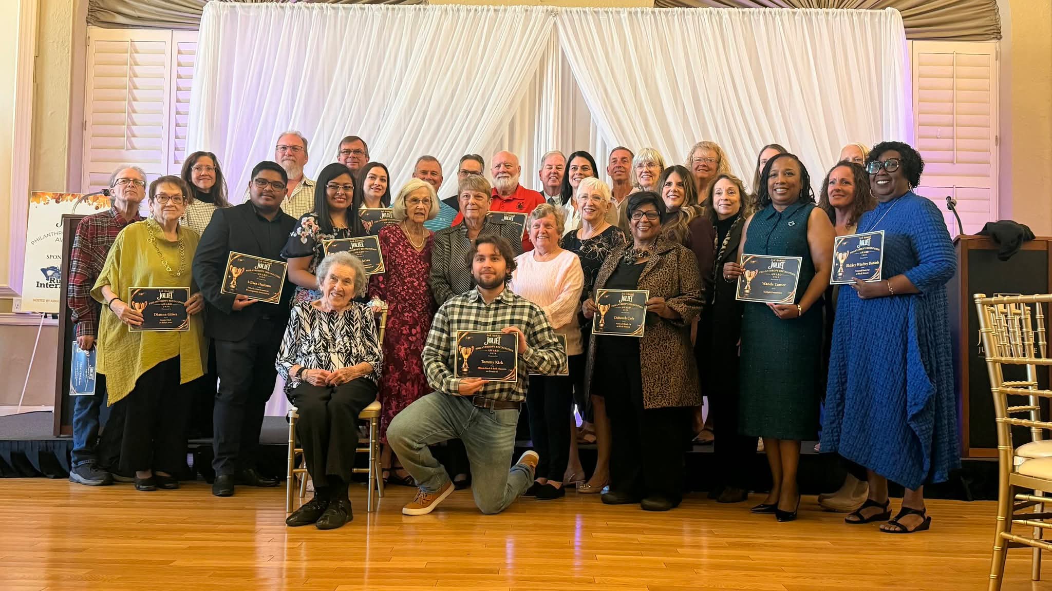 Arkas Restaurant Group honors Will County nonprofits for community philanthropy — Arlington Heights Dining news